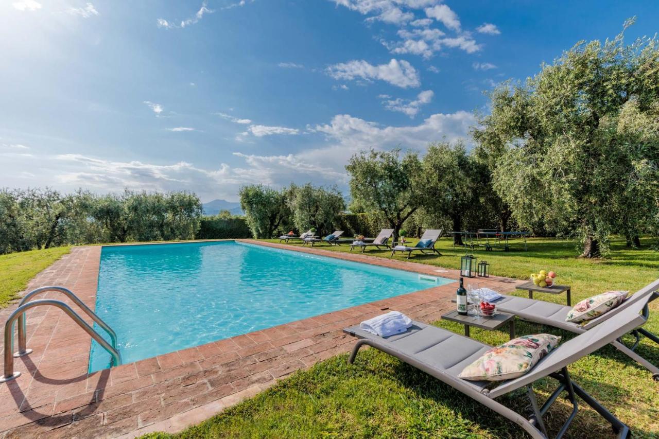 Pennecchio Villa Лука Екстериор снимка