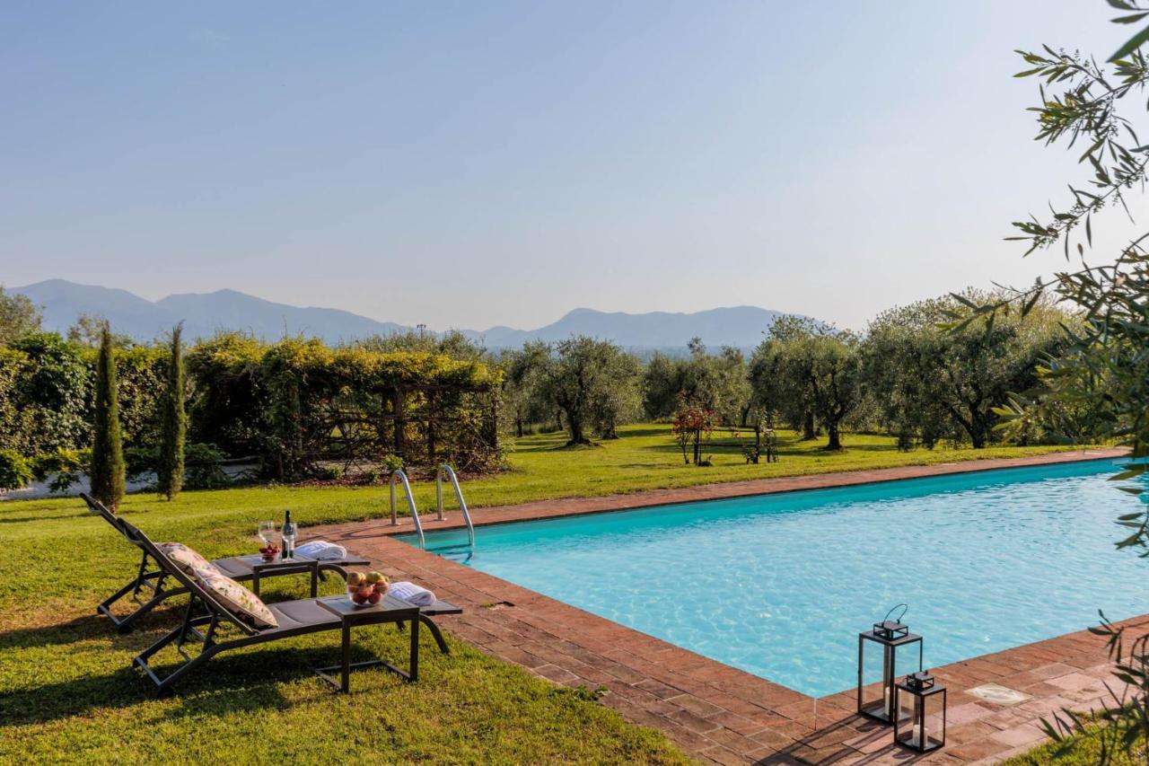 Pennecchio Villa Лука Екстериор снимка